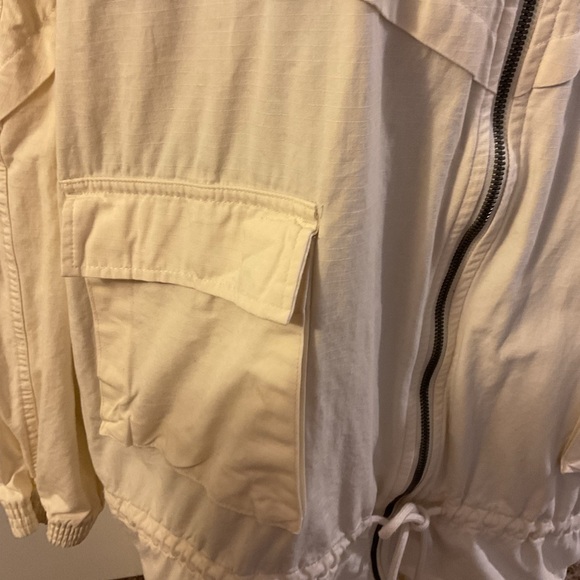 🤎 Nike Icon Clash Pale Vanilla Jacket Size - Picture 8 of 14